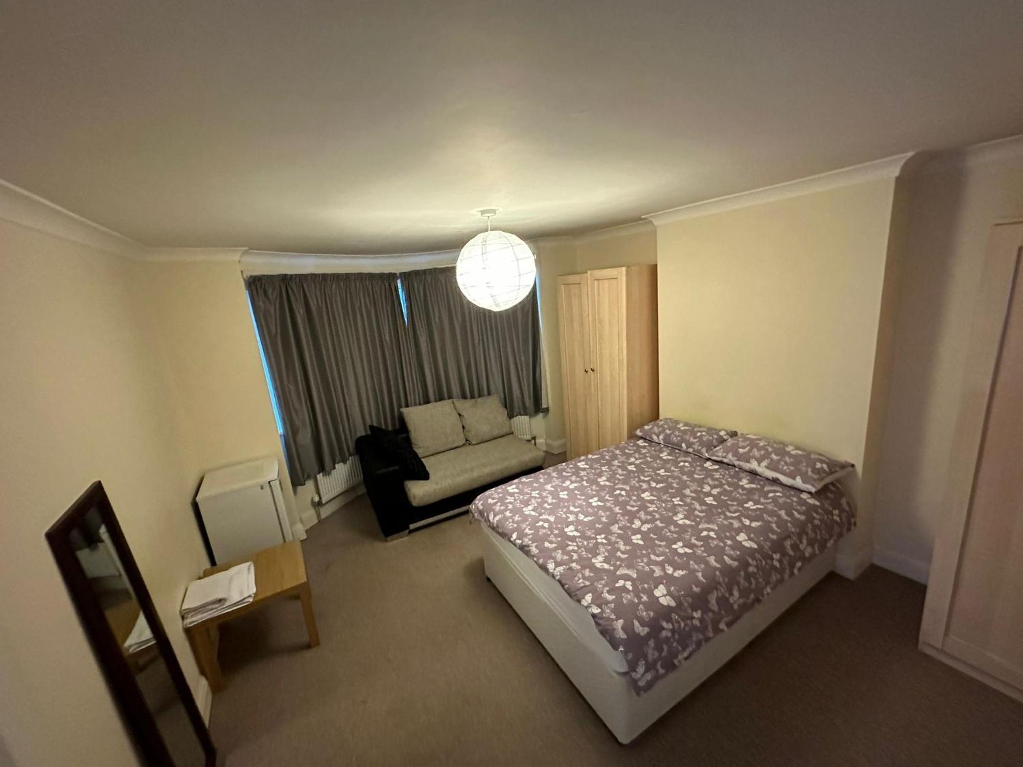 House Dollis Hill Apartment London Bagian luar foto