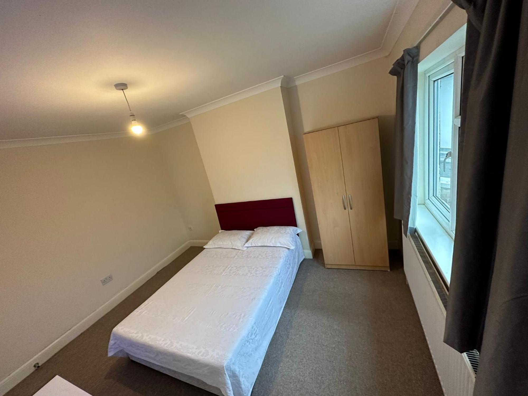 House Dollis Hill Apartment London Bagian luar foto
