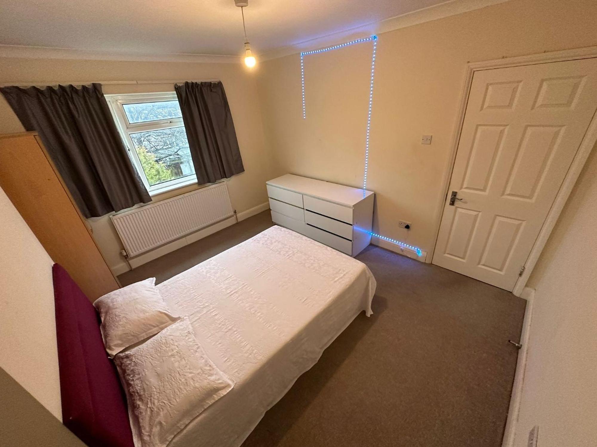 House Dollis Hill Apartment London Bagian luar foto